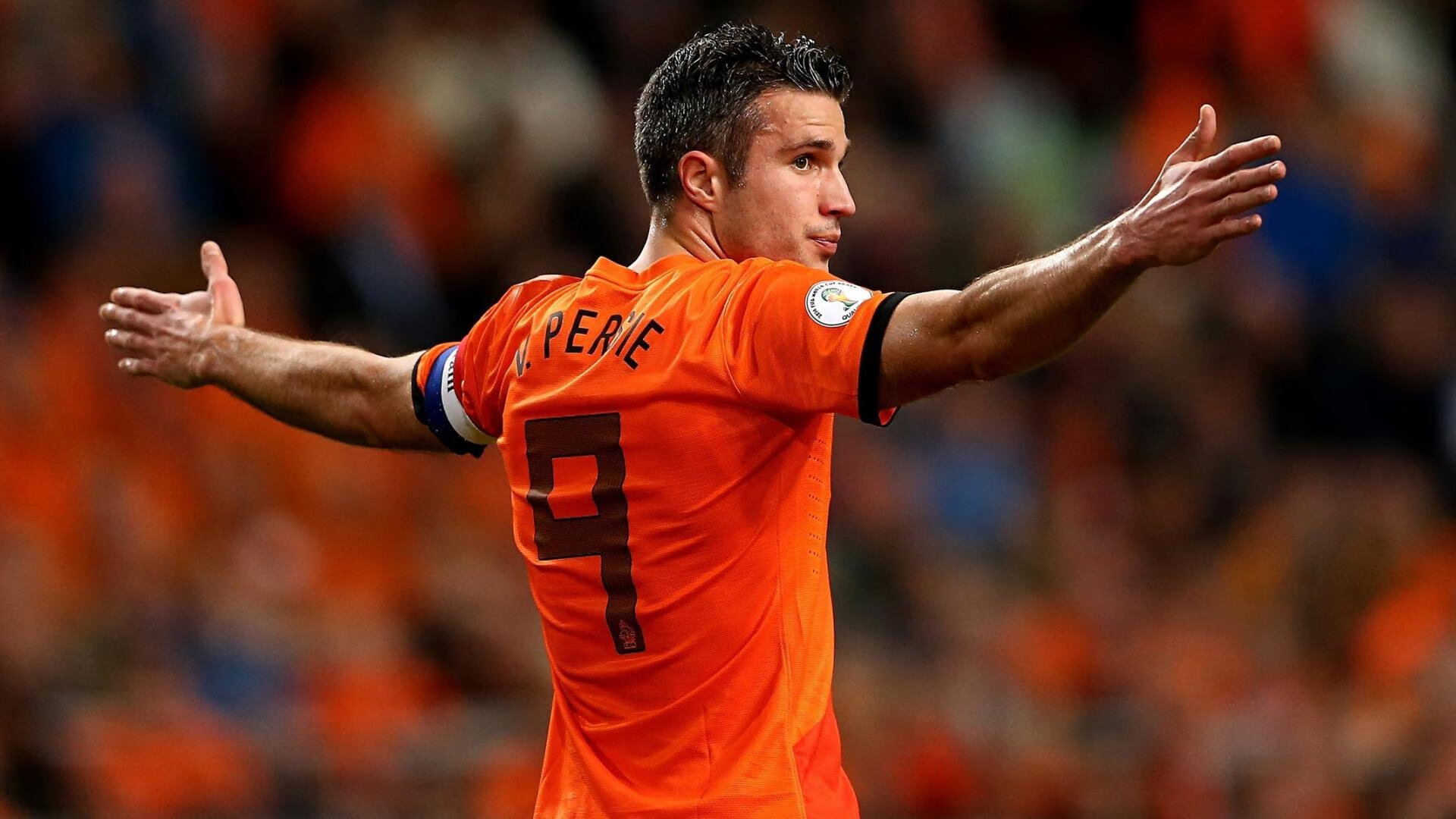 浓眉哥迎来十二赛季出色发挥，C9观众热烈欢呼！上演精彩一战